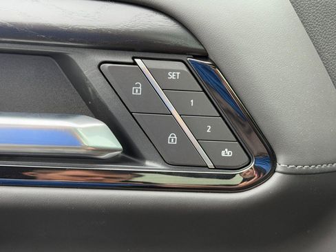 New 2026 GMC Sierra 1500 AT4X w/ LPO, Black Badging Package image 15