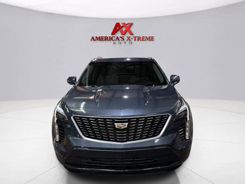Used 2021 Cadillac XT4 Luxury w/ Cold Weather Package AWD/4WD image 4