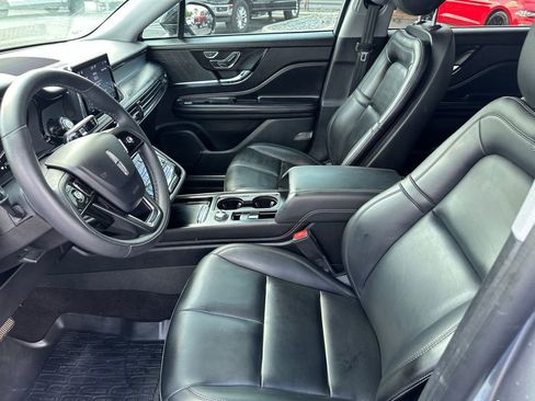 Used 2022 Lincoln Corsair FWD image 11