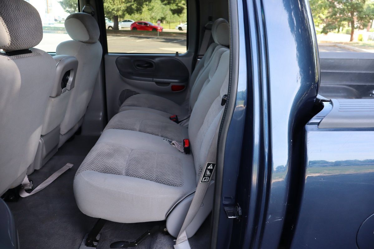 Used 2002 Ford F150 XLT AWD/4WD image 20