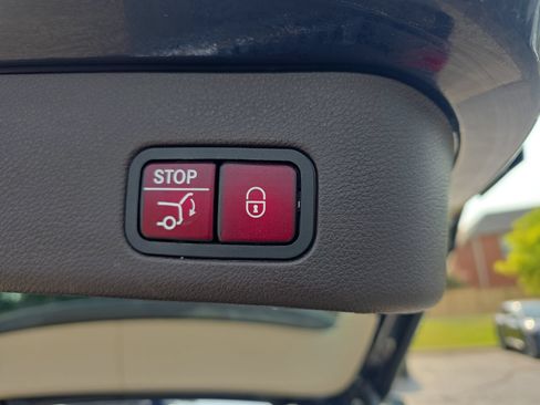 Certified 2018 Mercedes-Benz GLE 350 4MATIC image 13