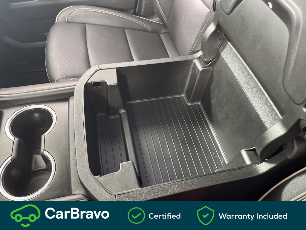 Certified 2024 Chevrolet Suburban Premier AWD/4WD image 35