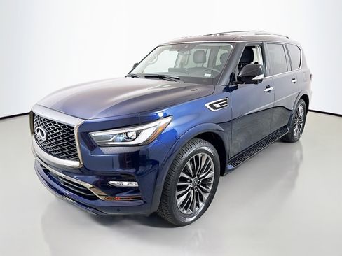 Used 2024 INFINITI QX80 Premium Select w/ Cargo Package AWD/4WD image 3
