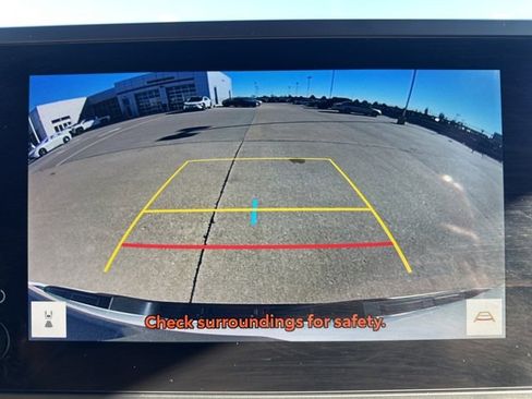 Certified 2025 Toyota Tacoma TRD Off-Road image 13