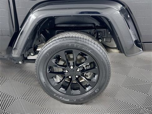 Used 2022 Jeep Gladiator Overland image 28