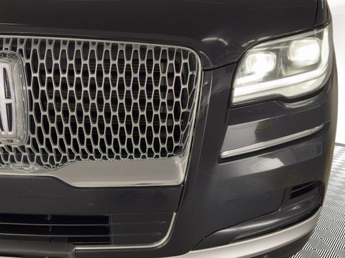 Used 2024 Lincoln Navigator Reserve AWD/4WD image 11