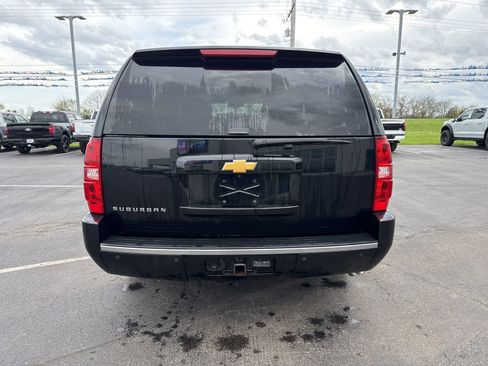 Used 2014 Chevrolet Suburban LTZ image 5