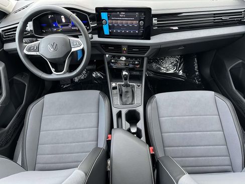 New 2026 Volkswagen Jetta SE image 11