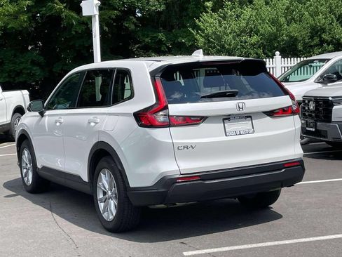 Certified 2024 Honda CR-V EX image 6