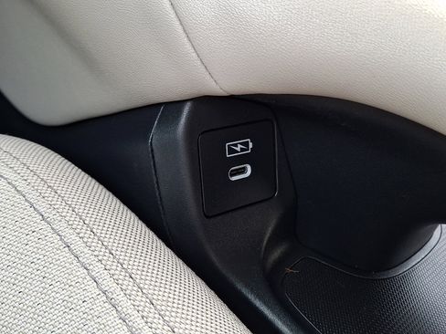 Used 2024 Honda HR-V LX image 25