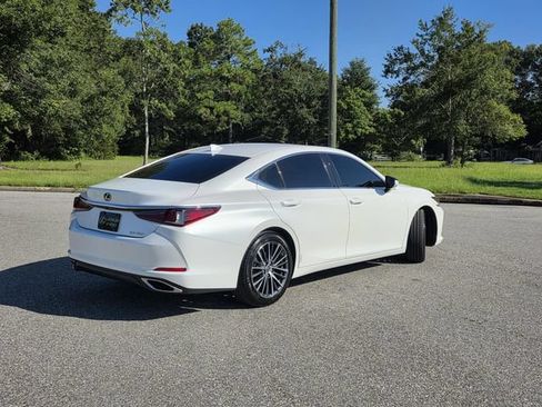 Certified 2025 Lexus ES 350 w/ Premium Package FWD image 5