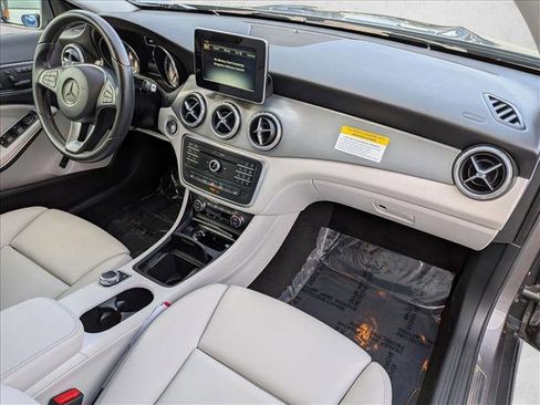 Used 2016 Mercedes-Benz GLA 250 image 21