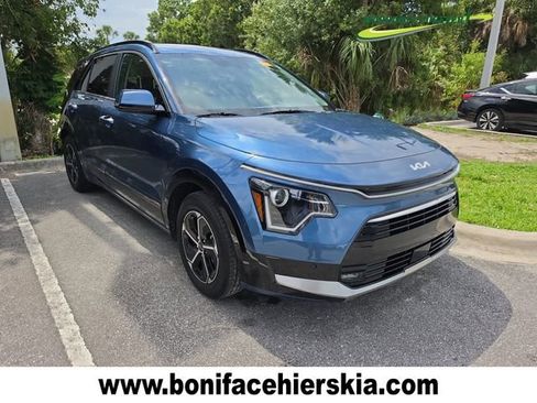 Certified 2023 Kia Niro FWD image 1