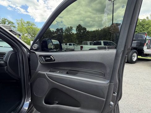 Used 2021 Dodge Durango SRT w/ Black Package AWD/4WD image 43