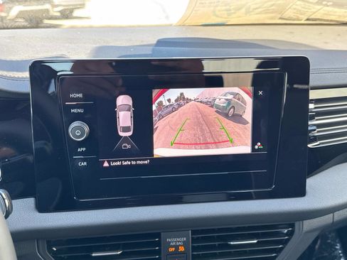 New 2025 Volkswagen Jetta Sport image 27