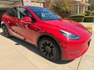 Used 2023 Tesla Model Y Long Range AWD/4WD image 2