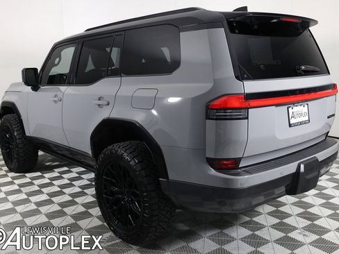 Used 2025 Lexus GX 550 image 7