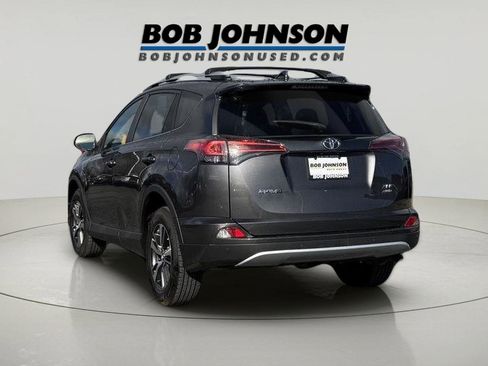 Used 2016 Toyota RAV4 XLE image 4