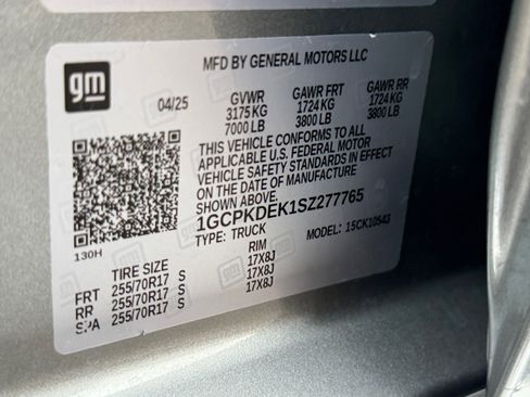 Used 2025 Chevrolet Silverado 1500 LT image 33