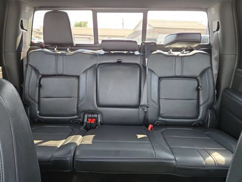 Used 2020 Chevrolet Silverado 2500 High Country w/ Z71 Off-Road Package AWD/4WD image 28