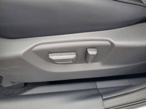 New 2026 Mitsubishi Eclipse Cross SEL image 7