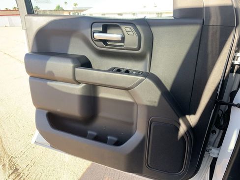 Certified 2022 Chevrolet Silverado 1500 Custom image 20