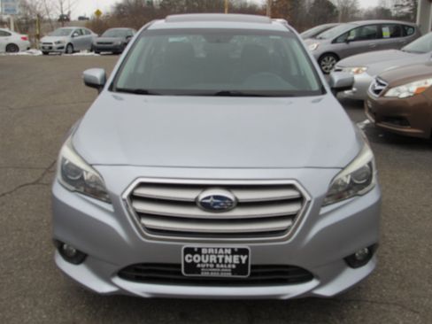 Used 2016 Subaru Legacy 2.5i Limited image 3