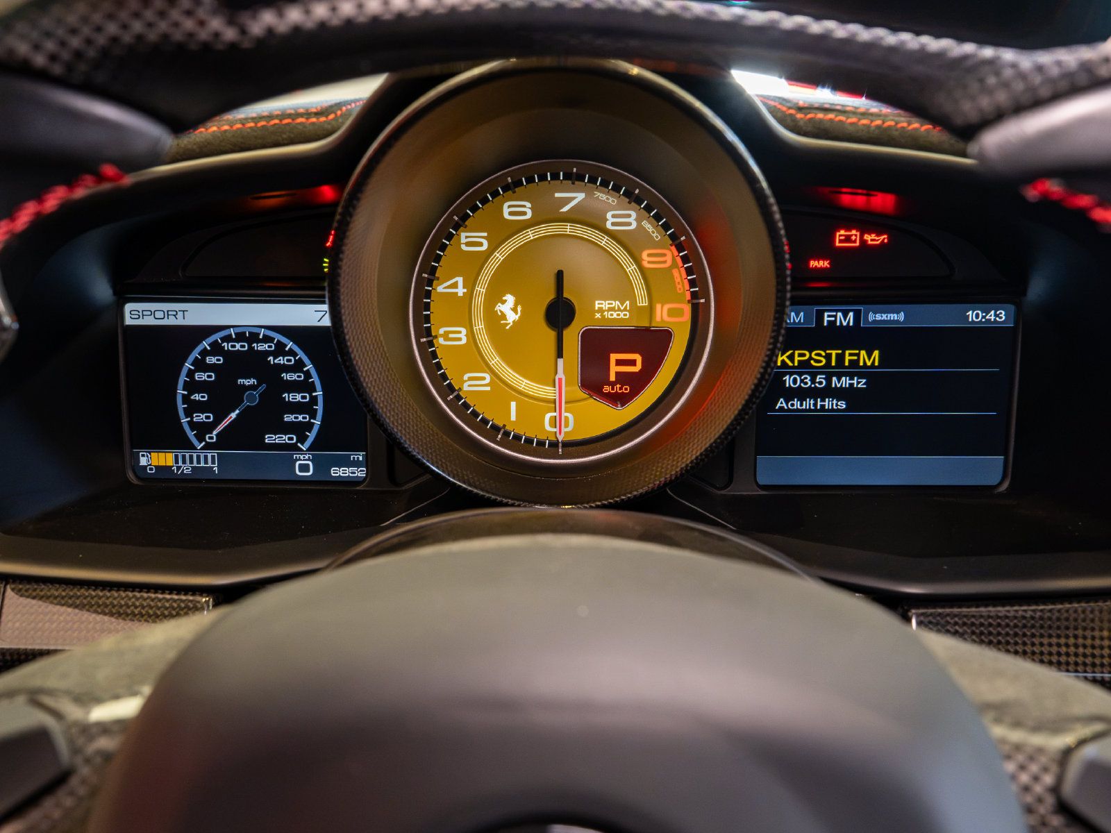 Used 2015 Ferrari 458 Speciale Coupe RWD image 13