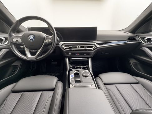 Used 2024 BMW i4 xDrive40i w/ Premium Package AWD/4WD image 16
