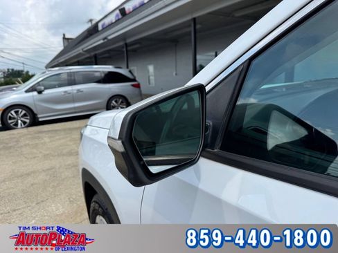Used 2020 GMC Terrain SLT w/ LPO, Floor Liner Package FWD image 16