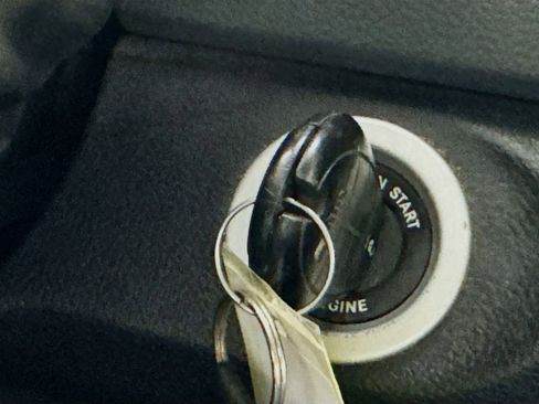 Used 2014 RAM 1500 Express image 16