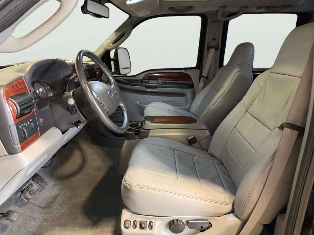 Used 2007 Ford F250 Lariat AWD/4WD image 13