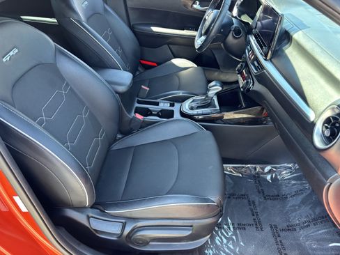 Certified 2023 Kia Forte GT-Line w/ GT-Line Premium Package FWD image 9