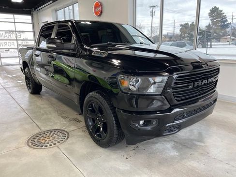 Used 2021 RAM 1500 Big Horn image 3