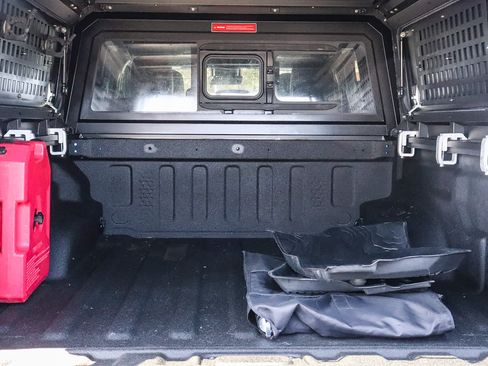 Used 2021 Jeep Gladiator Rubicon AWD/4WD image 24
