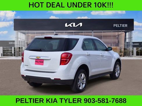 Used 2017 Chevrolet Equinox LS FWD image 6