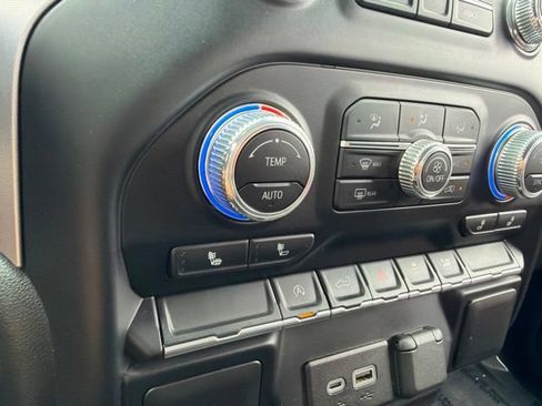 Used 2021 GMC Sierra 1500 Elevation RWD image 32