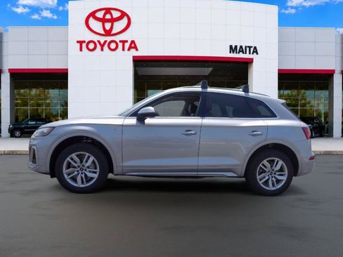 Used 2023 Audi Q5 2.0T Premium w/ Convenience Package AWD/4WD image 6