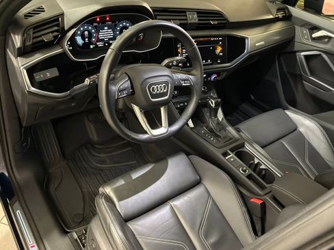 Used 2023 Audi Q3 2.0T Premium w/ Black Optic Sport Package AWD/4WD image 18