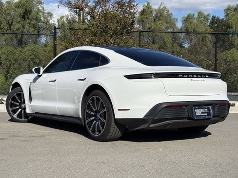 Certified 2021 Porsche Taycan 4S image 3