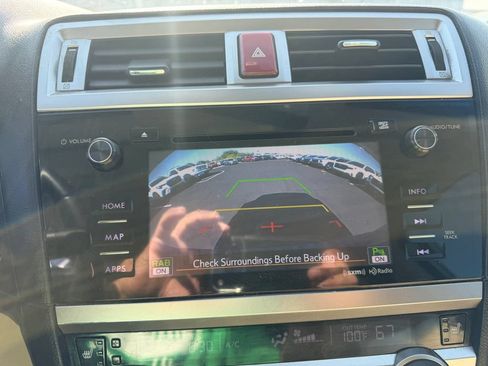 Used 2017 Subaru Outback 3.6R Limited AWD/4WD image 12