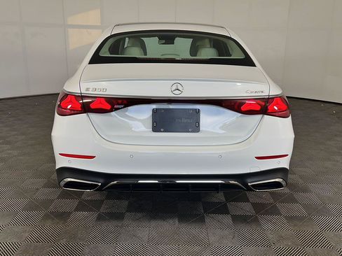 Certified 2024 Mercedes-Benz E 350 4MATIC Sedan image 20