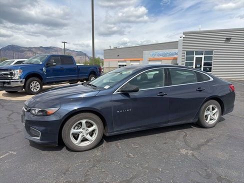 Used 2017 Chevrolet Malibu LS FWD image 13