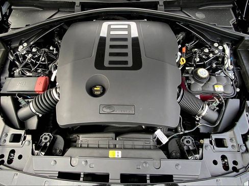 New 2026 Land Rover Range Rover Velar Dynamic SE image 12