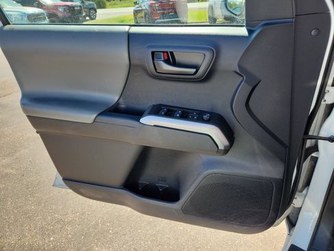 Used 2023 Toyota Tacoma SR5 image 13