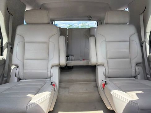 Used 2017 GMC Yukon Denali w/ Open Road Package RWD image 33