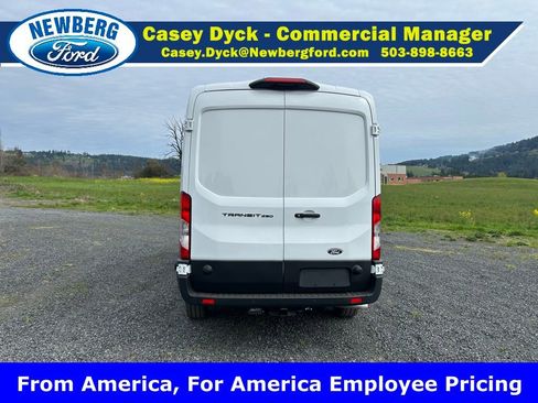 New 2026 Ford Transit 250 148 Medium Roof w/ Load Area Protection Package RWD image 6