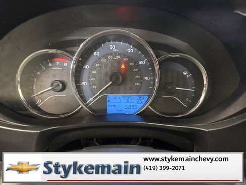 Used 2014 Toyota Corolla LE image 32