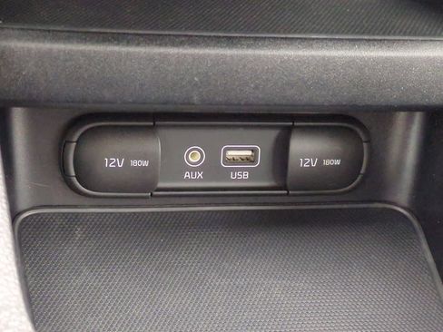 Used 2021 Kia Forte LXS image 28