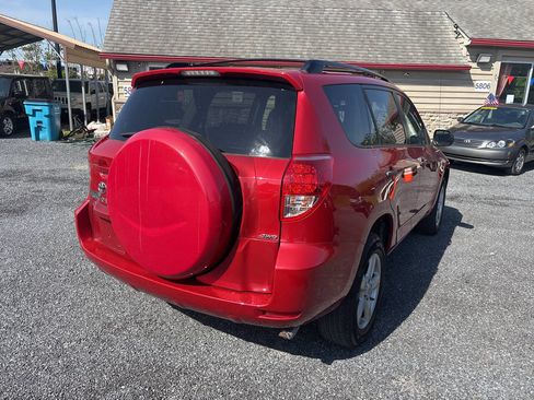Used 2007 Toyota RAV4 4WD V6 w/ 3rd Row image 8